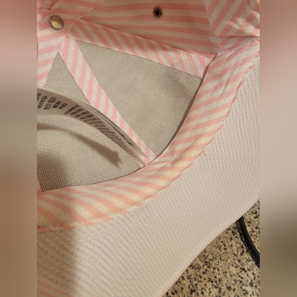 Burberry Horseferry Trucker Hat - Picture 15 of 15
